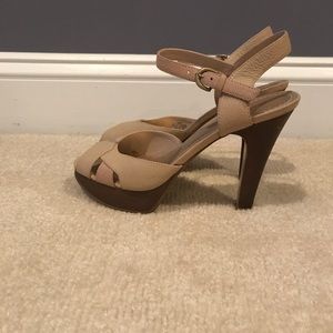 Nine West Platform Sandals ✨